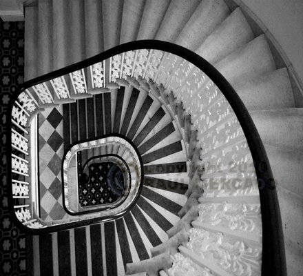staircase%20-%20dc_4032_edited-%20%20v2_edited-2.jpg
